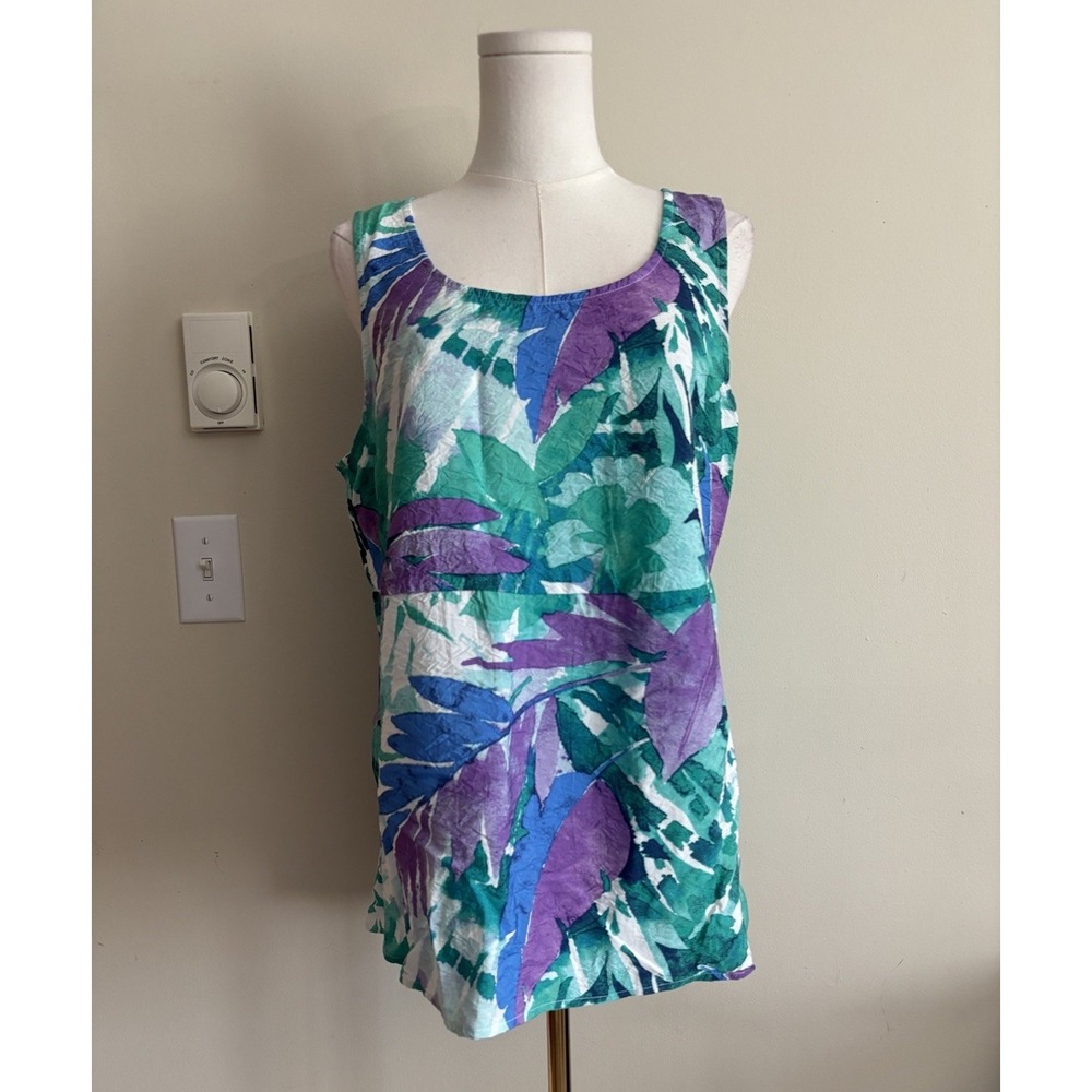 Escape by Habitat Womens Medium Top Tropical Floral Green Blue Purple Coastal